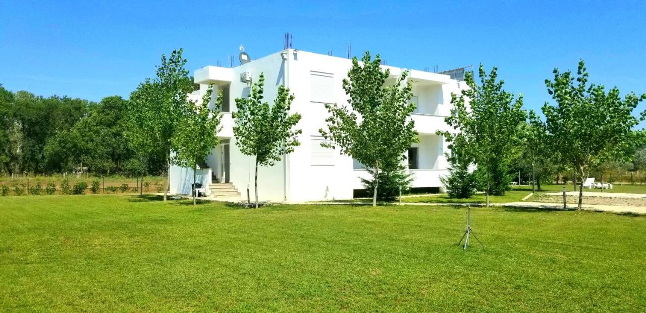 Riviera Inn Apartments Улцинь Экстерьер фото