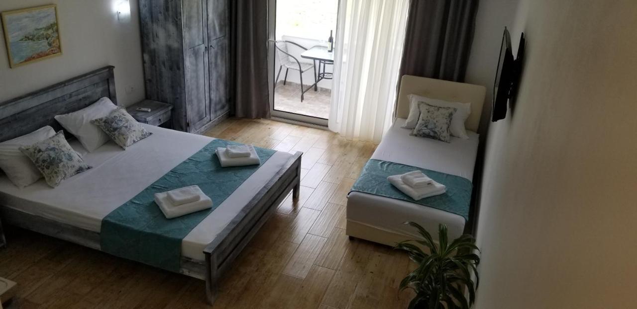 Riviera Inn Apartments Улцинь Экстерьер фото